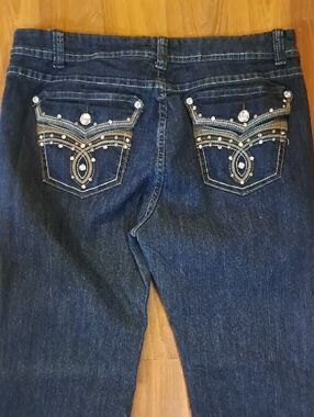 Women's Straight Leg Jeans - Dark Blue